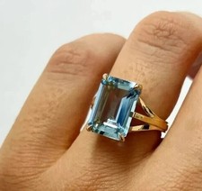 3.55 Ct Emerald Cut Aquamarine