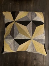 Habitat Cushion