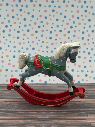 Dolls house miniature - dolls,