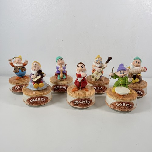 Disney schmid snow white seven - disney,