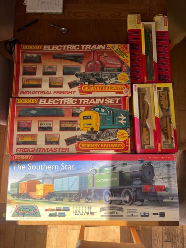 Hornby electric trains - electric,