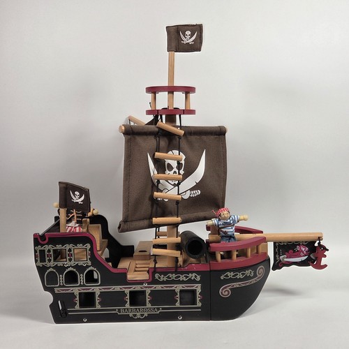Toy van wooden barbarossa - le,