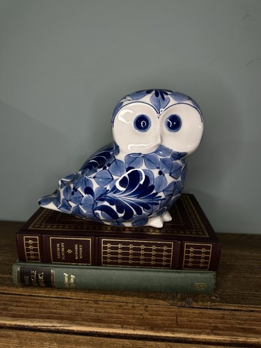 Librasco blue and white