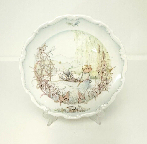 Royal albert wind in - royal,