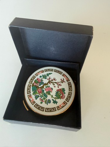 Vintage stratton powder - stratton,