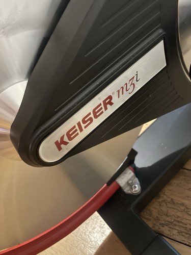 Keiser m3i black - black, indoor