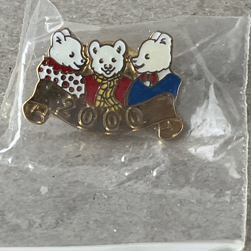 Rupert bear collectable pin - collectable,