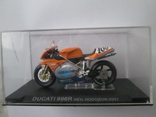 NEIL HODGSON  DUCATI 996R 2001  1-24 SCALE MOTORCYCLE MODEL