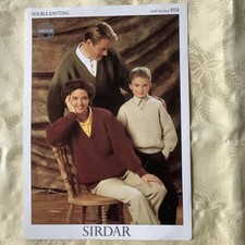 Sirdar knitting pattern 9354. DK Fisherman's Rib sweater 26-48" Original