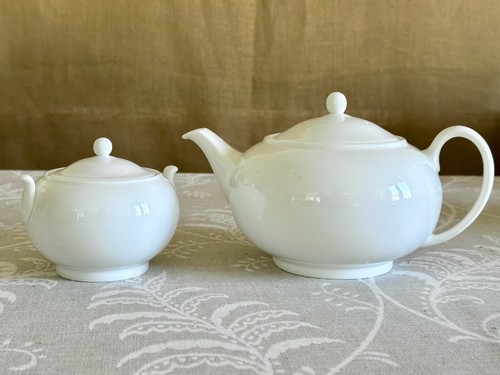 Wedgwood two pint - two-pint, &