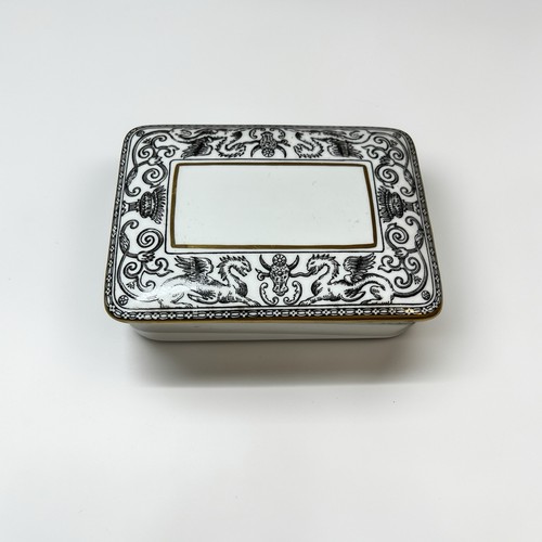 Wedgwood florentine black - wedgwood,