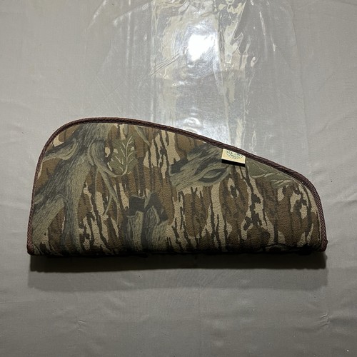 Vintage mossy oak treestand - mossy,