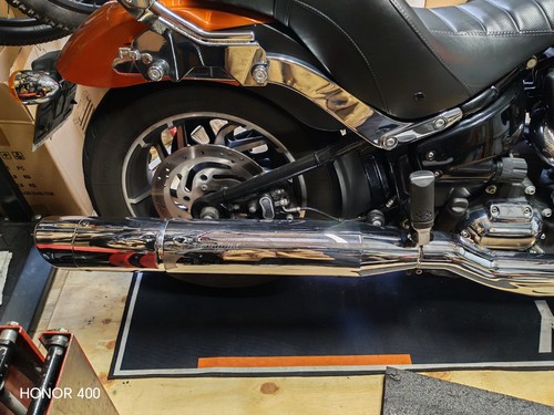 Screaming eagle muffler and - eagle,