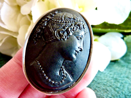 Stunning vintage victorian - stunning,