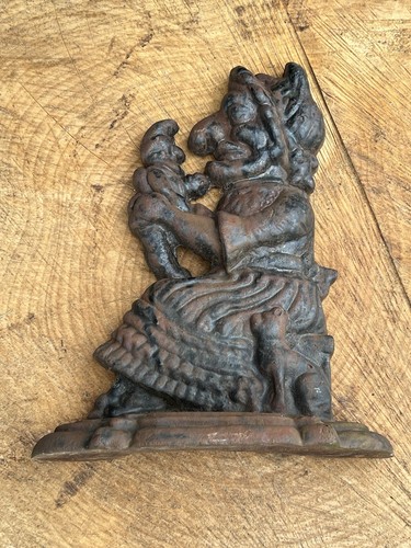 Vintage cast iron judy door - judy,