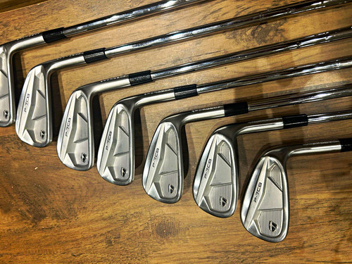 Taylormade 7cb iron set pw - p-7cb,