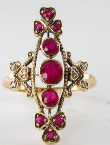 Long 9ct gold ruby diamond - 9ct,