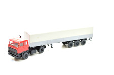 WIKING  1/87th  DAF TRACTOR UNIT & TRAILER