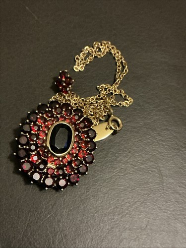 Stunning 9ct 375 - stunning,