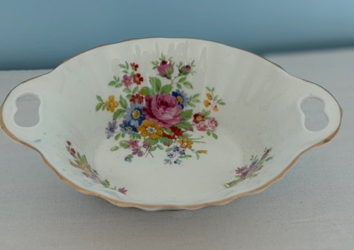 Royal albert england bone - albert,