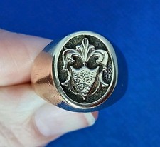 Vintage 9ct Yellow Gold Crest Seal Ring Size O London 1972 Maker G&TJ