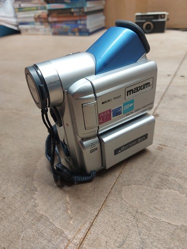 Maxim digital video camcorder - digital,