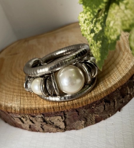 Silver tone faux pearl snake - pearl,