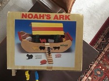 Noah's Ark.  Vintage Wood