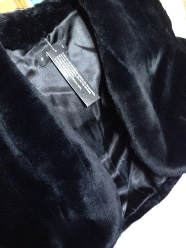 Debut black soft fur open - debut,