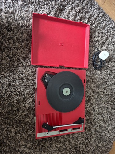 Vintage red fidelity - vintage,