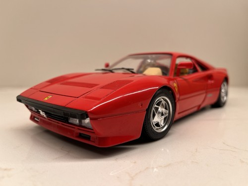 Bburago 1984 ferrari - bburago, 1:18