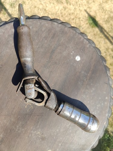 Antique brace drill chuck - brace,