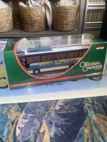 Corgi scale om45911 - scale',