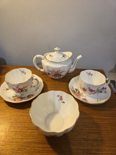 Royal crown derby - derby, posies