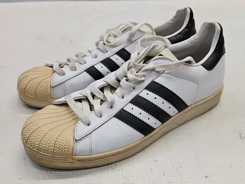 Adidas marque aux bandes - adidas, la
