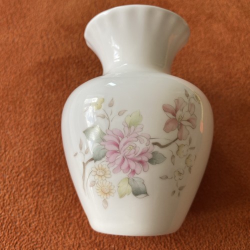 Royal doulton china flower - royal, doulton,
