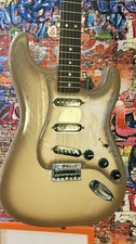 FENDER 70Th Antigua hard tail Stratocaster with hard case truly beautiful mim 