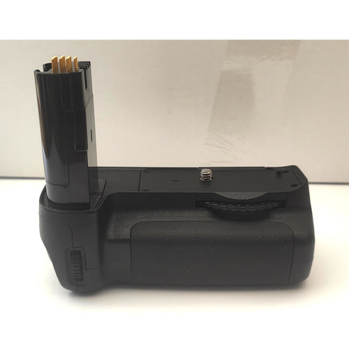 Vertical battery grip 2c - battery,