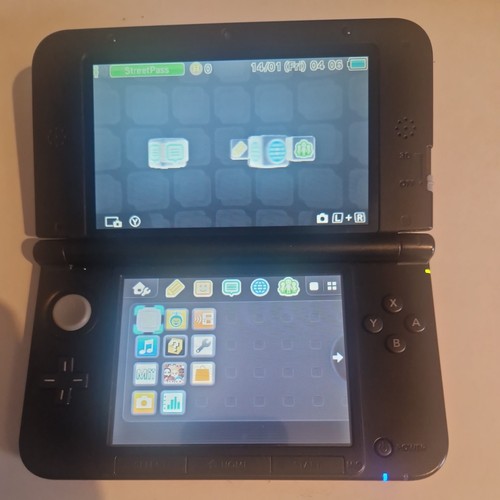 Nintendo 3ds red - red,, handheld