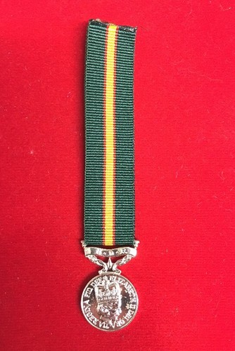 Ulster defence regiment udr - regiment,
