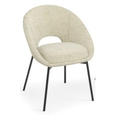 M&S Curve Dining / Make Up