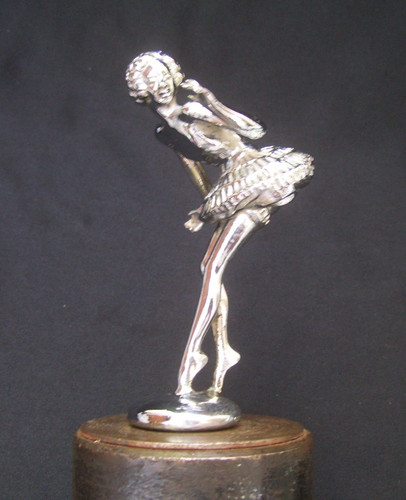 Vintage 1930s chorus girl - vintage,