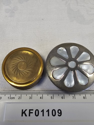 Bundle collectable pill - of, 2