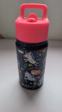 Simple modern kids water - simple,