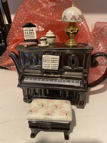 Vintage swineside teapottery - swineside,