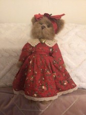 Mary Beth  From The Bearington Collection. Retired