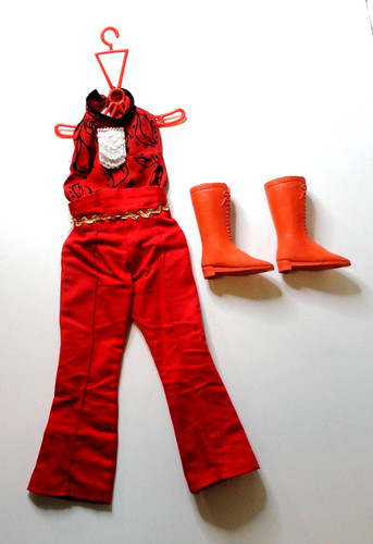 Vintage 1970s crissy doll - 1970s, red