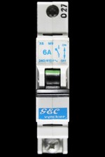 GEC VYNCKIER 6 AMP TYPE 3 M9