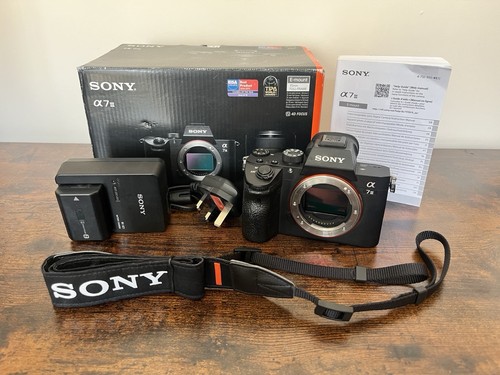Sony alpha iii 2 - a7,