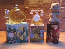 Collectable vintage Avon perfume bottles in original boxes x3